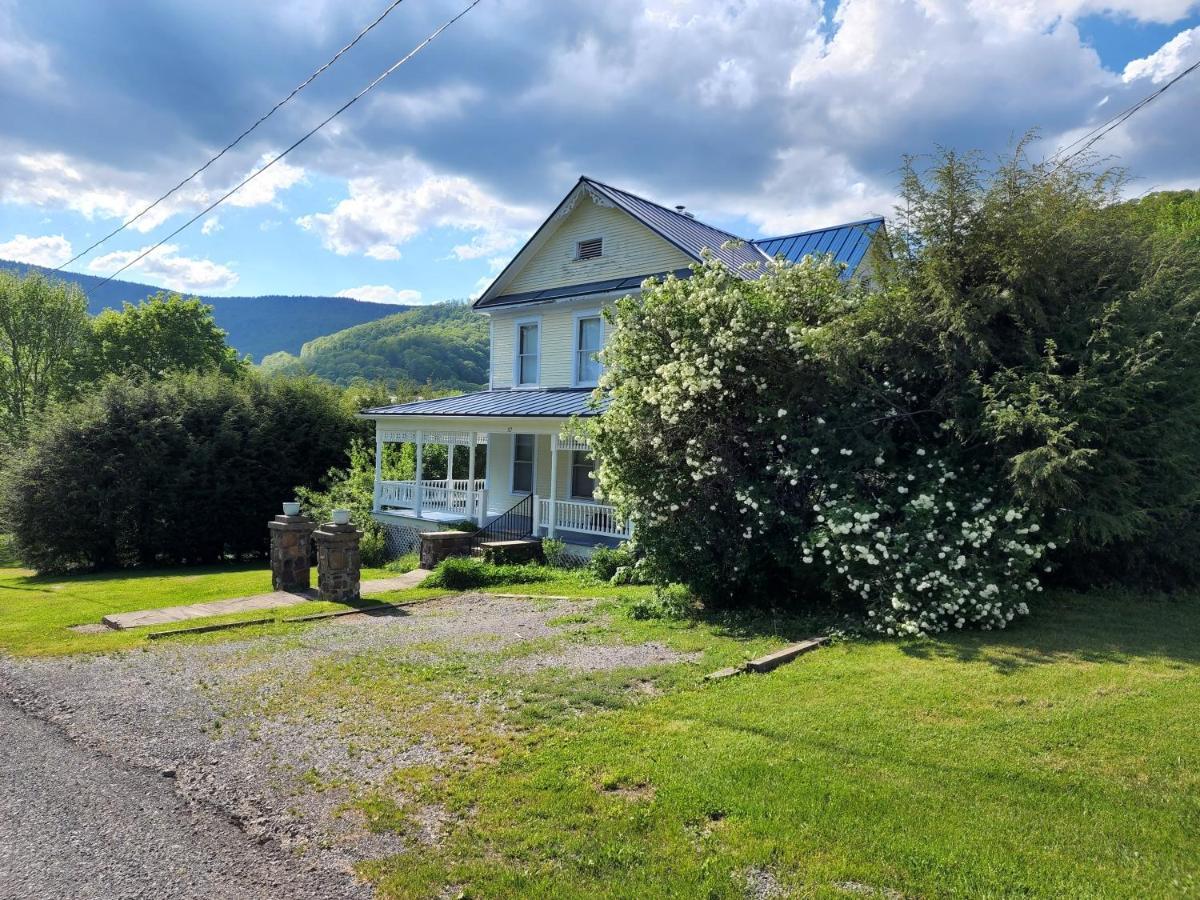 Basecampwv-Durbin. Spacious 4 Bedroom House W/Yard Exteriér fotografie